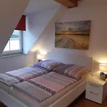 Wuerzgarte By Interhome Feriehus Ürzig
