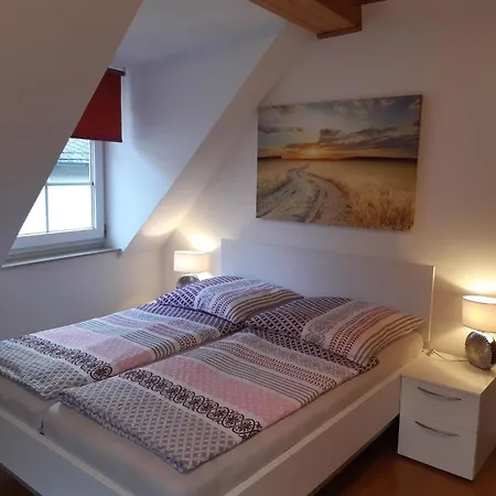 Wuerzgarte By Interhome Vakantiehuis Ürzig