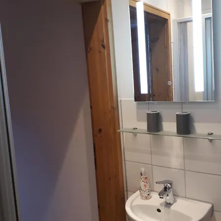 בית נופש Wuerzgarte By Interhome *