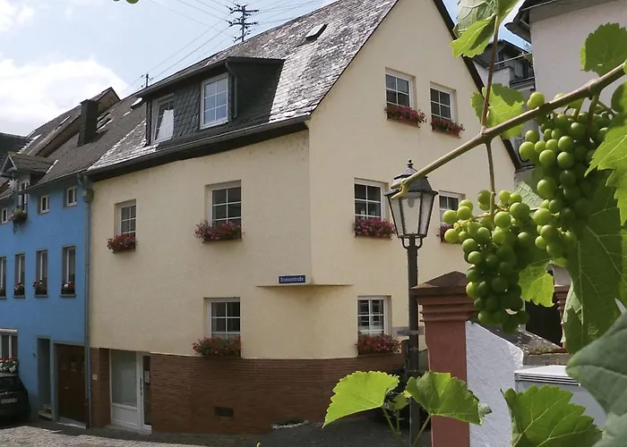 Wuerzgarte By Interhome * Ürzig